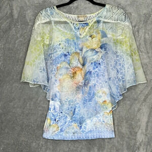 Energe S Small Shirt Top Blue Floral Poncho Short Sleeve Round Neck Lace Trim